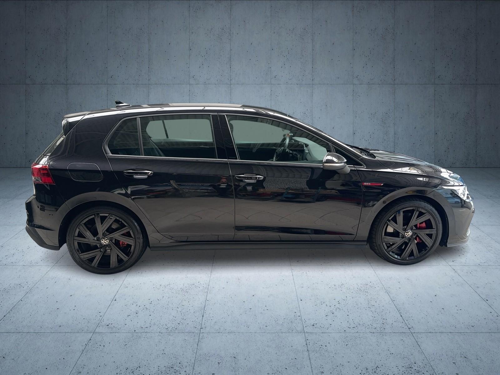 Volkswagen Golf 2.0 TSI DSG GTI