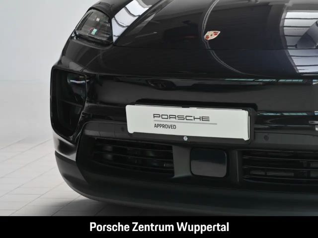 Porsche Macan 4