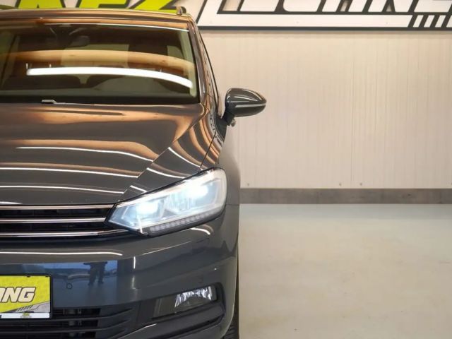 Volkswagen Touran DSG