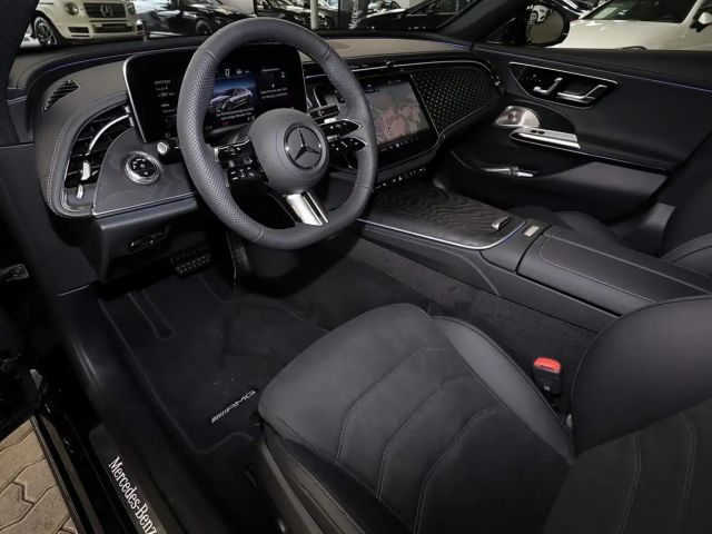 Mercedes-Benz E 220 AMG Line E 220 d Sedan