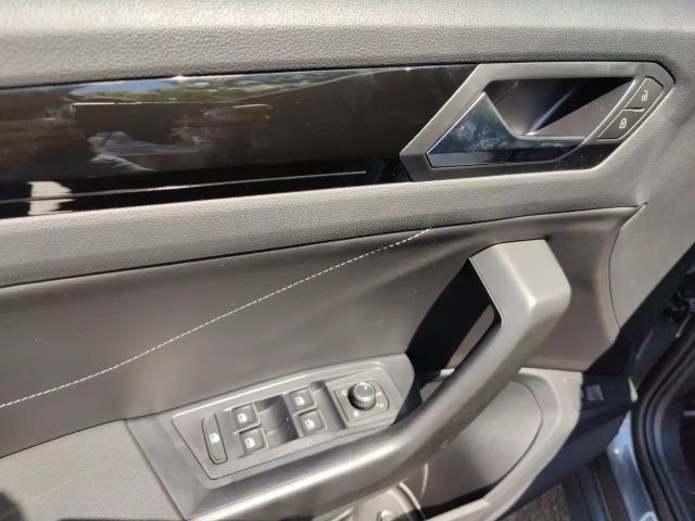 Volkswagen T-Roc 4Motion R-Line