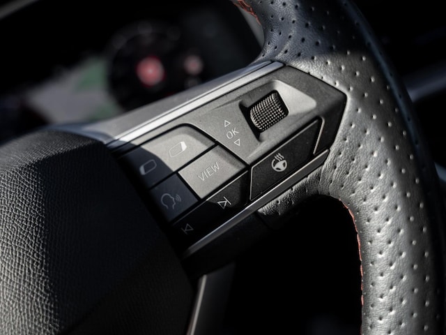 Seat Leon 1.5 eTSI DSG Sportstourer