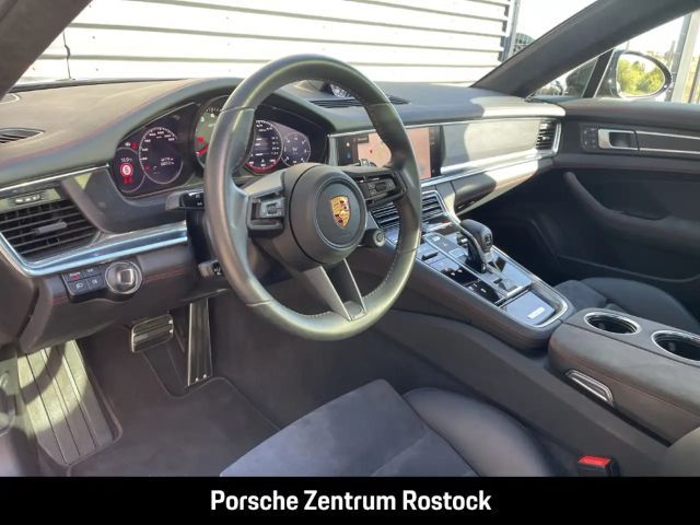 Porsche Panamera GTS