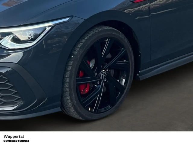 Volkswagen Golf GTI e-Golf