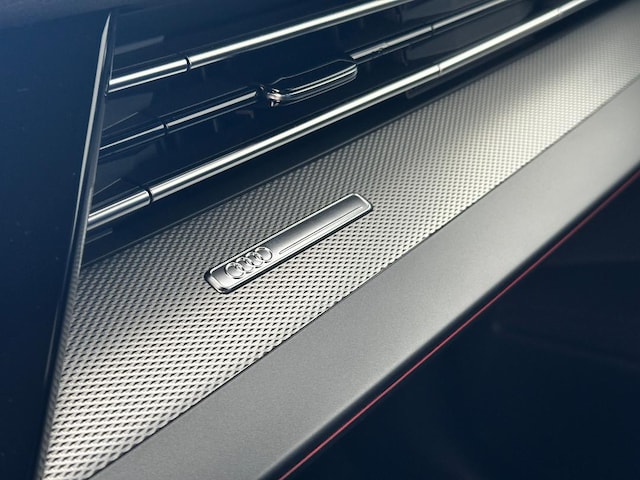 Audi A3 35 TFSI S-Line S-Tronic Sportback