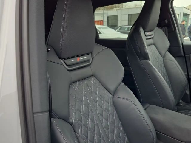 Audi SQ6 e-tron Quattro