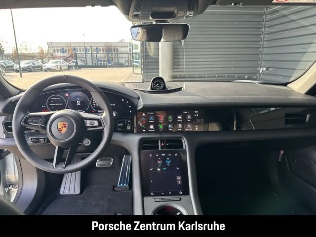 Porsche Taycan 4S Cross Turismo
