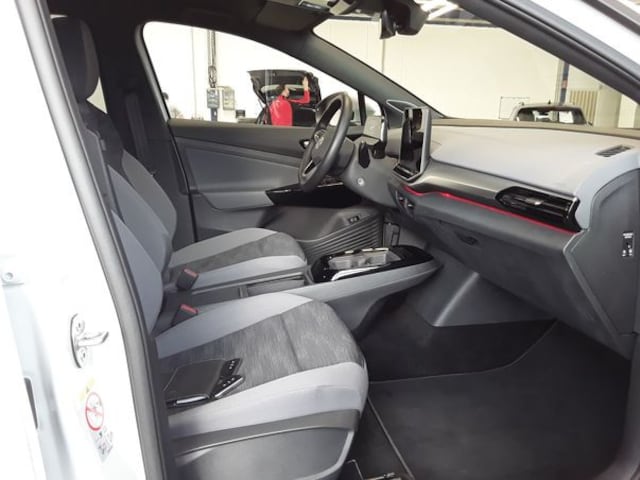 Volkswagen ID.4 IQ.Drive Performance Pro
