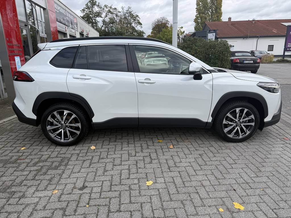 Toyota Corolla Cross 5-deurs Team D