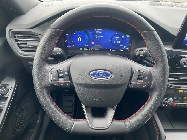 Ford Kuga ST Line X