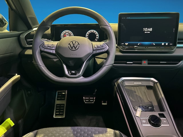 Volkswagen T-Roc IQ.Drive R-Line Style