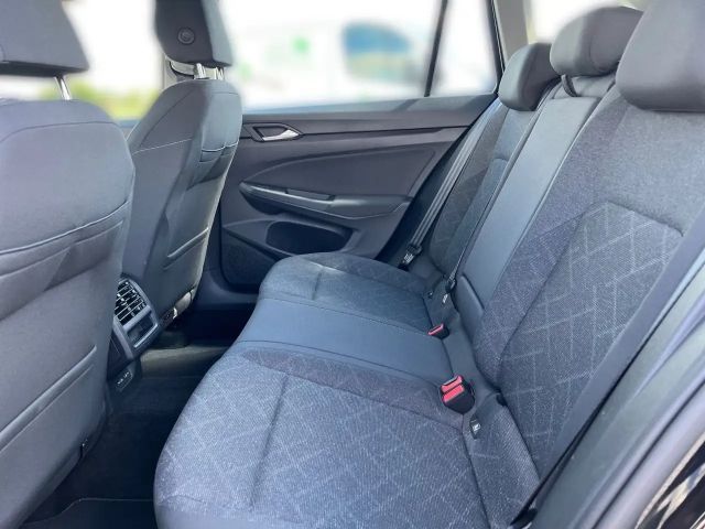 Volkswagen Golf 2.0 TDI Golf VIII Life Variant