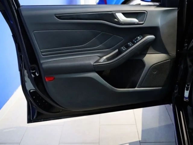 Ford Focus ST Line Wagon