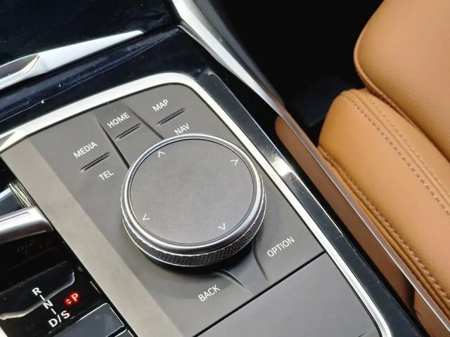 BMW 320 320d Sedan xDrive