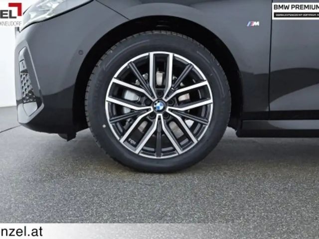 BMW 218 218d Active Tourer Sedan