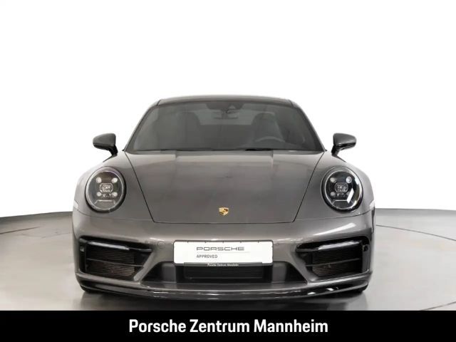 Porsche 992 Carrera Coupé