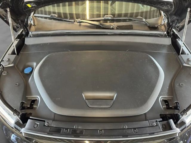 Volvo XC40 Plus Recharge Twin Engine