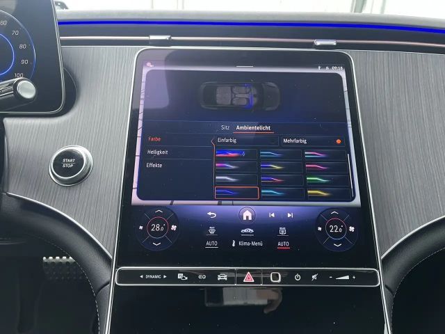 Mercedes-Benz EQE 300 AMG Line Sedan