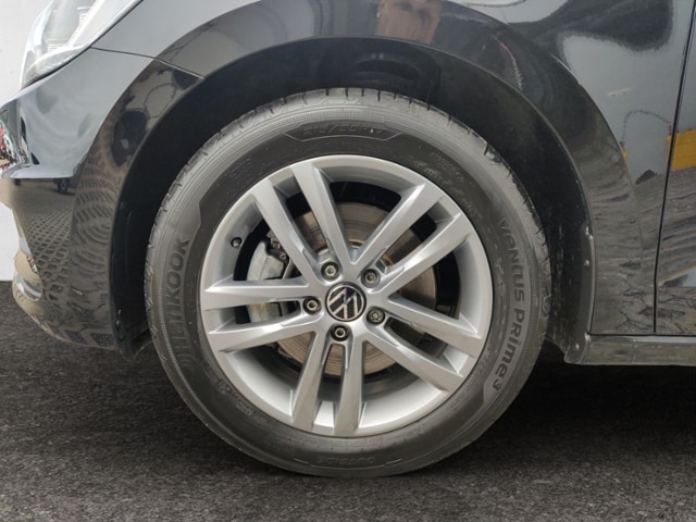 Volkswagen Touran 1.5 TSI