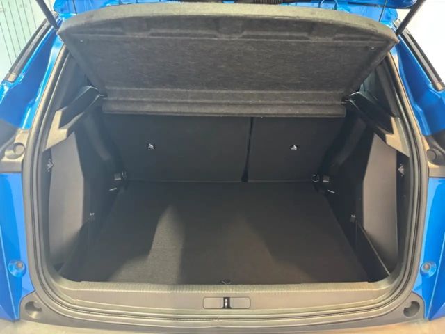 Peugeot E-2008 Active Pack