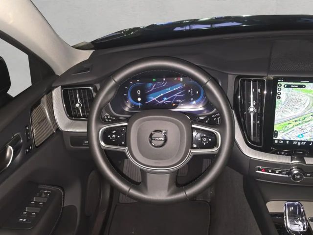 Volvo XC60 AWD Dark Plus