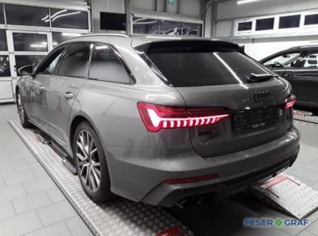 Audi S6 Avant Quattro