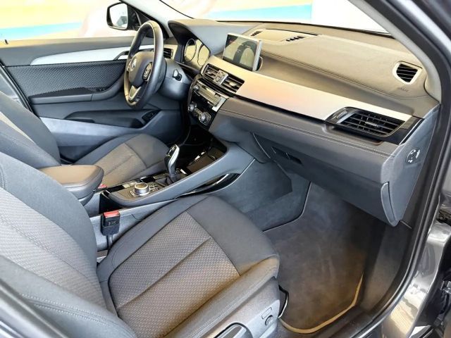 BMW X2 Advantage pakket sDrive18i