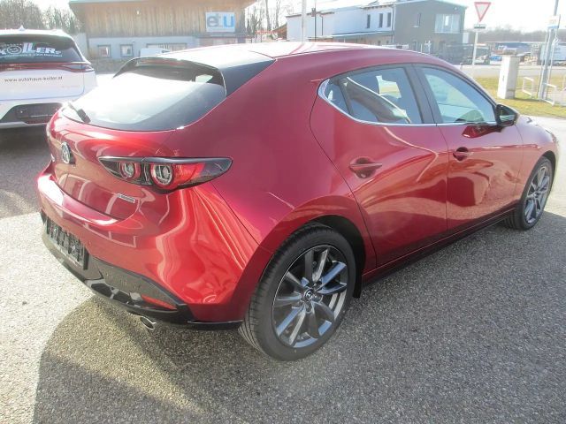 Mazda 3 Mazda3 /SP/G140/AT/Centre-Line Modell 2025