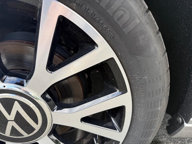 Volkswagen e-up! e-Edition DAB Rückfahrkam. PDC SHZ Klimaautom