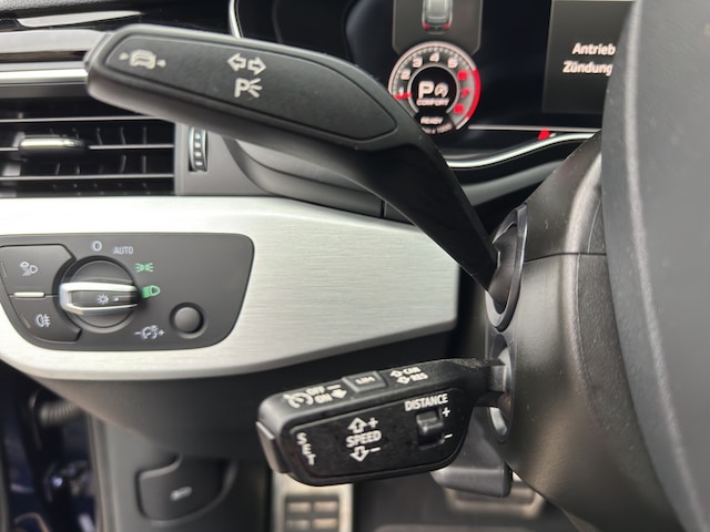 Audi A4 40 TFSI Avant Quattro S-Line S-Tronic