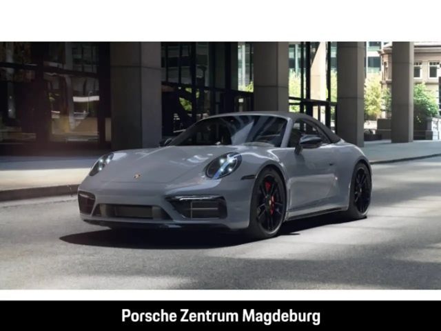 Porsche 992 Cabrio Carrera GTS