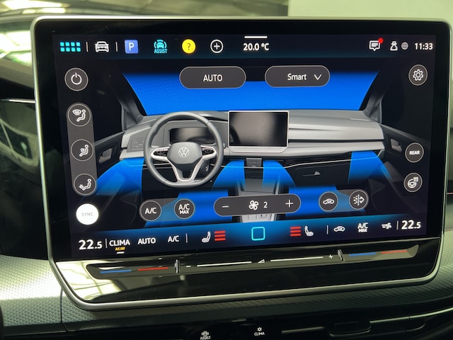 Volkswagen Golf 1.5 eTSI DSG