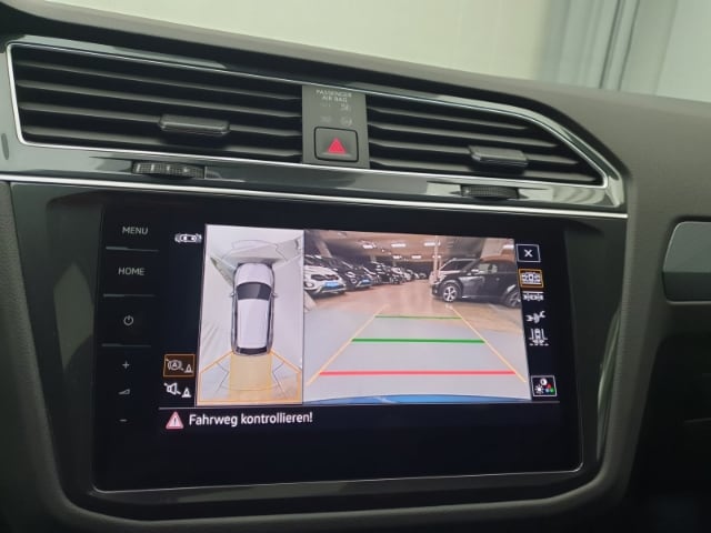 Volkswagen Tiguan TDI Active AHK Navi Matrix 5J Garantie