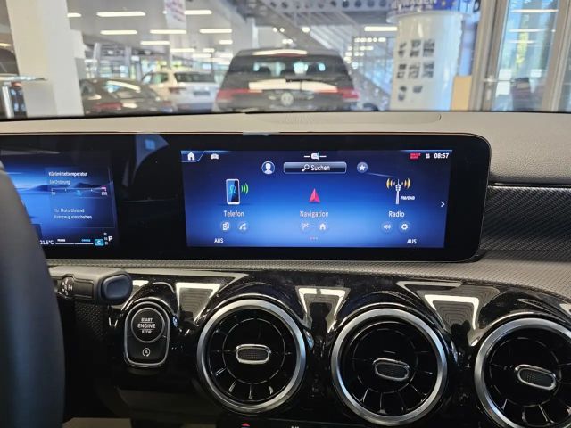 Mercedes-Benz A 200 Progressive