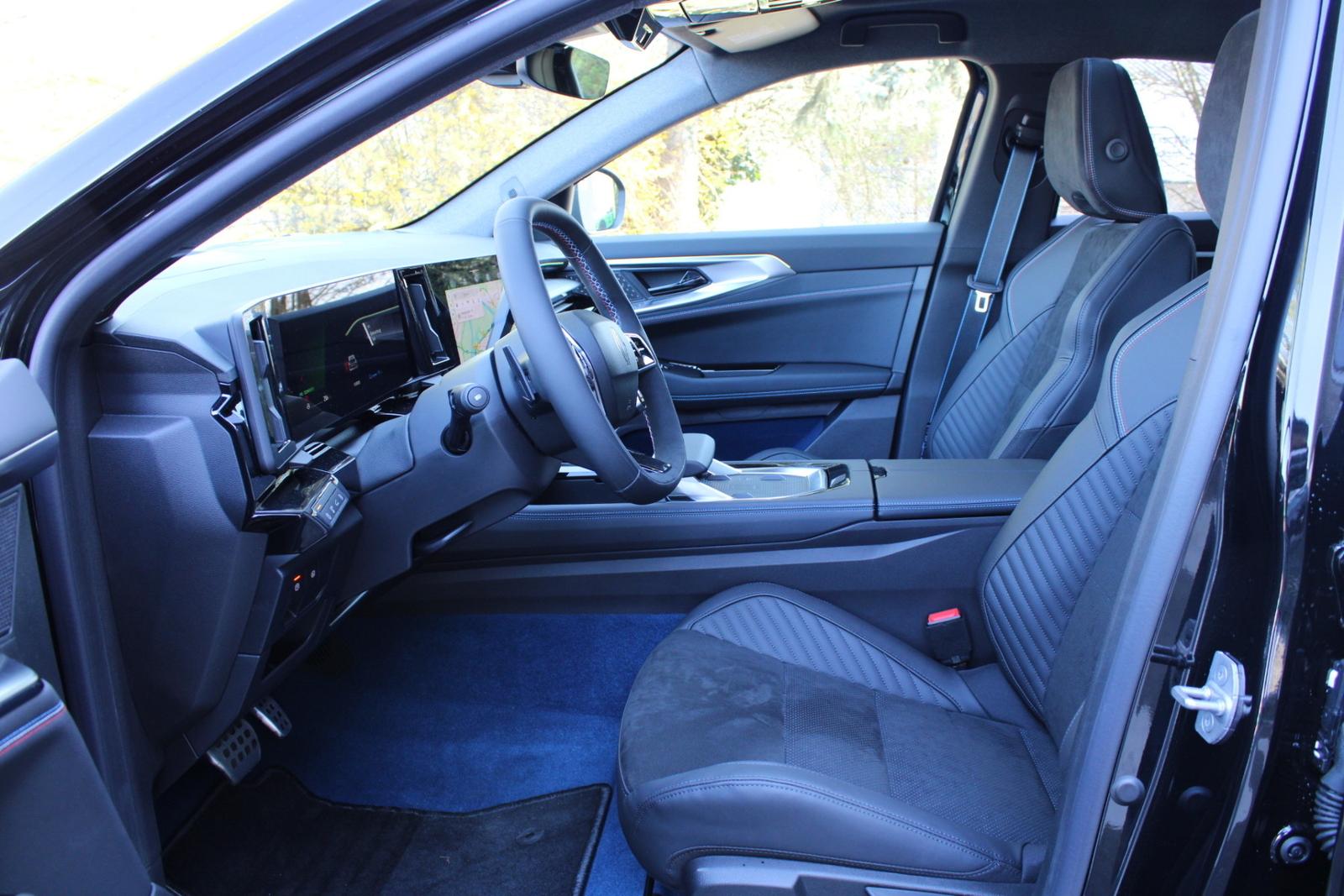 Renault Rafale 300 Plug-in Hybrid 4x4 Esp Alp mit AHK