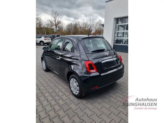 Fiat 500 Mild-Hybrid Hatchback TÜV NEU CARPL NAVI PDC Panor