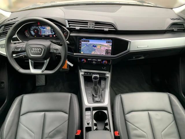 Audi Q3 35 TFSI S-Line