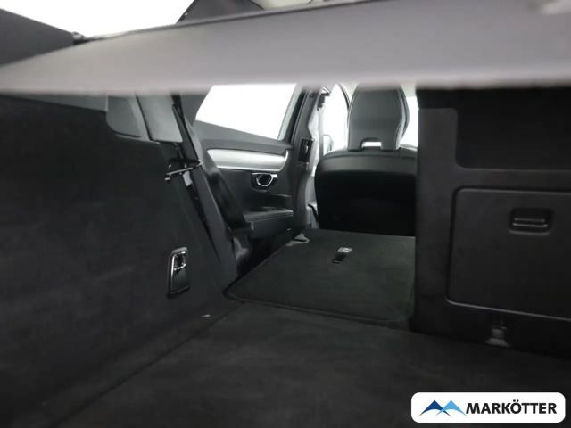 Volvo V90 AWD Dark Plus T6