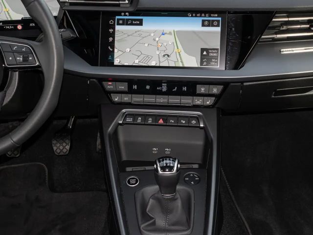 Audi A3 30 TFSI Sedan Sportback