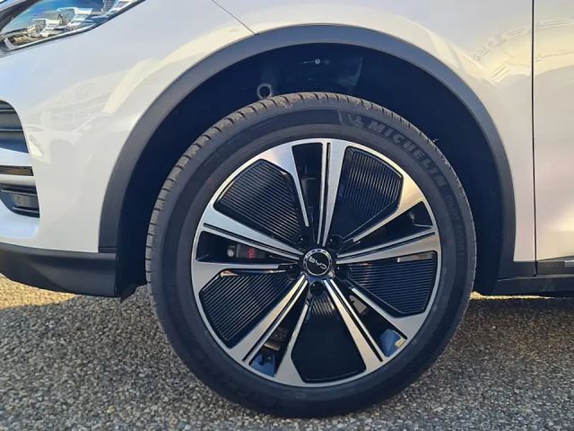 BYD Tang New Tang Flagship 108,8 kWh New Tang Flagship 1...