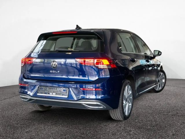 Volkswagen Golf 2.0 TSI Golf VIII Style