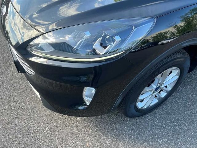 Ford Kuga AWD Titanium