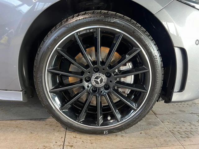 Mercedes-Benz A 250 A 250 e AMG Line