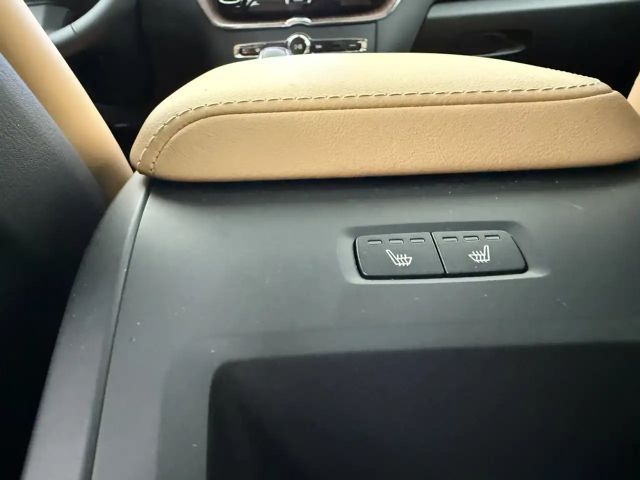 Volvo XC60 AWD Dark Plus Recharge T6