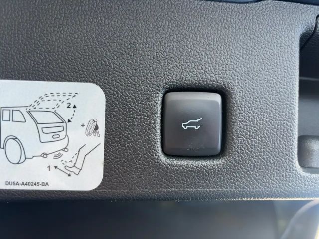 Ford Kuga Plug in Hybrid ST Line X