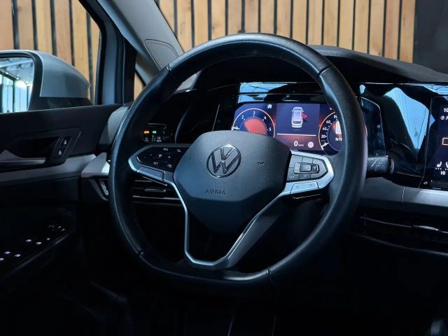 Volkswagen Golf DSG Life Variant