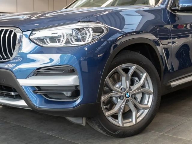 BMW X3 xDrive30e