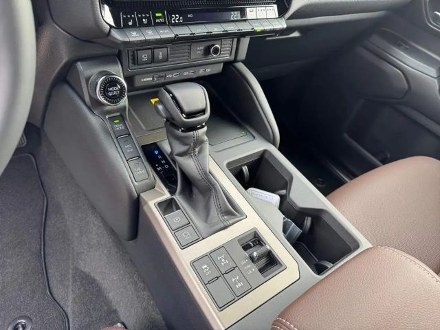 Toyota Land Cruiser 2.8 D-4D 7-zitter Executive