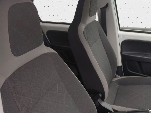 Volkswagen e-up! Style