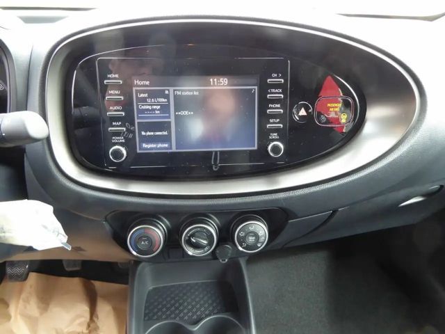 Toyota Aygo X Hatchback Play VVT-i